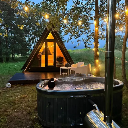 My Owl Cabin Glamping Bajari (Salaspils)